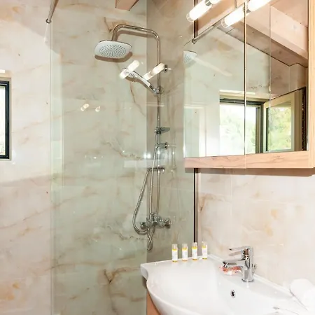 Milos Mountain - Nikitas * Áyios Nikítas