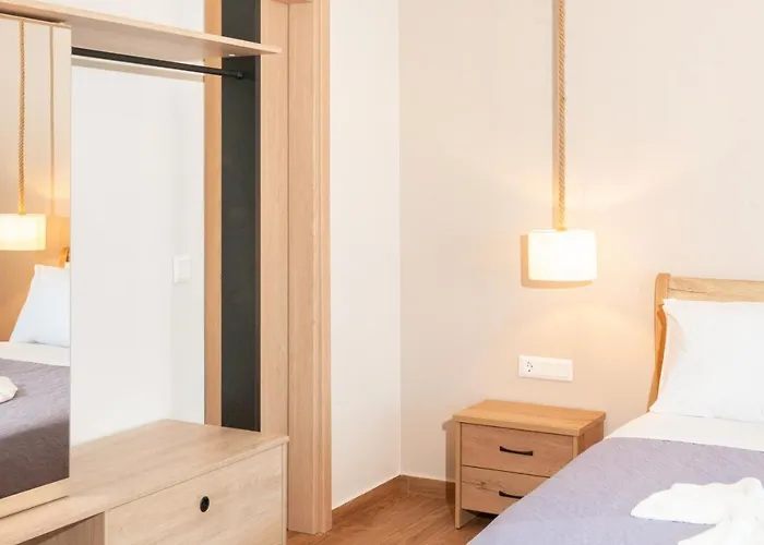 Milos Mountain - Nikitas Daire Áyios Nikítas