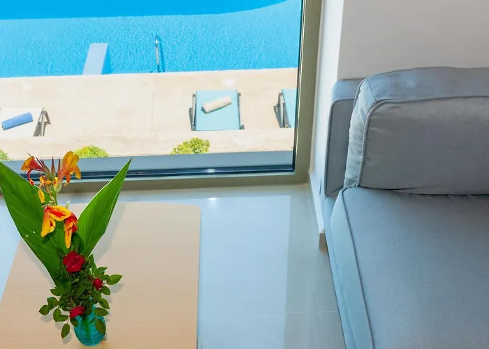 Daire Milos Mountain - Nikitas