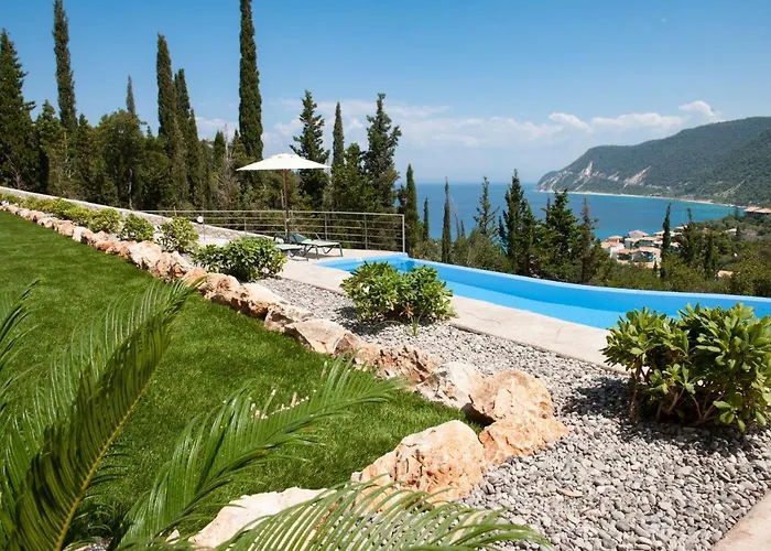 Milos Mountain - Nikitas * Áyios Nikítas